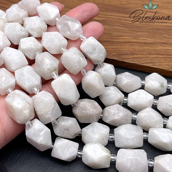 Лунный камень фриформ огранка (12-19)*(11-13) мм