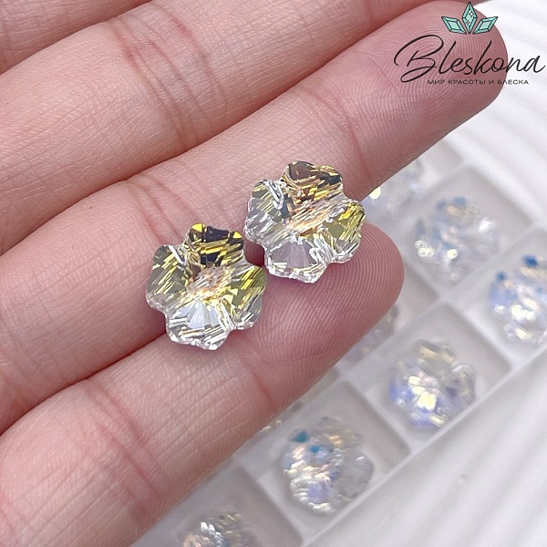 5752 Clover 11 mm Crystal Aurore Boreale (AB)