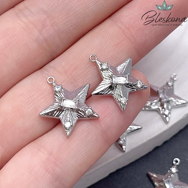 15*17мм Цвет серебро, Подвеска Звезда полосы цирконы 