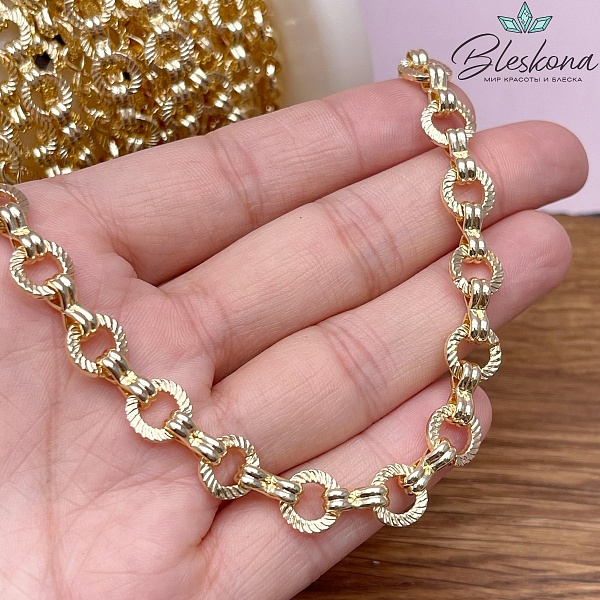 Цепь №40-1 цвет золото 8,5 мм/10*3 мм Люкс