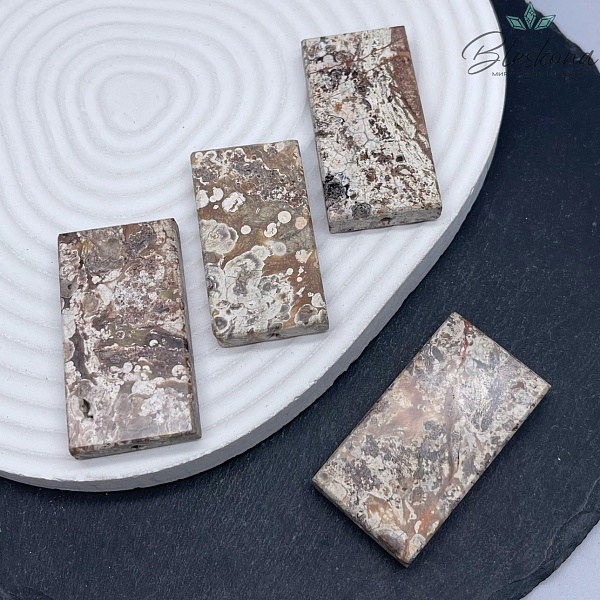 Яшма плоский прямоугольник 30,5*50,5 мм штучно