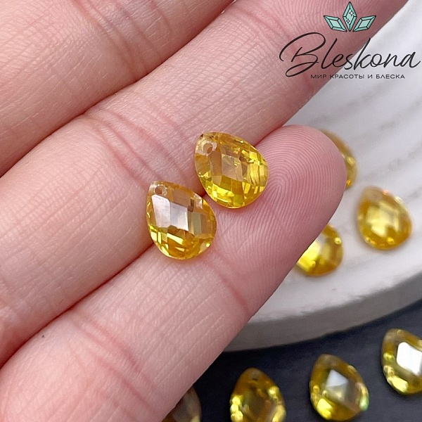 9*6 мм, Подвеска Циркон капля темно-желтая (кубический цирконий, фианит) 