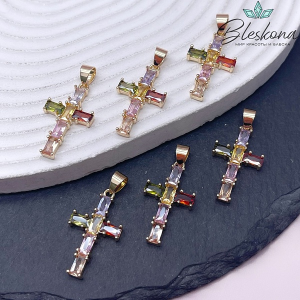 28*16 мм Цвет золото, Подвеска крест цирконы микс