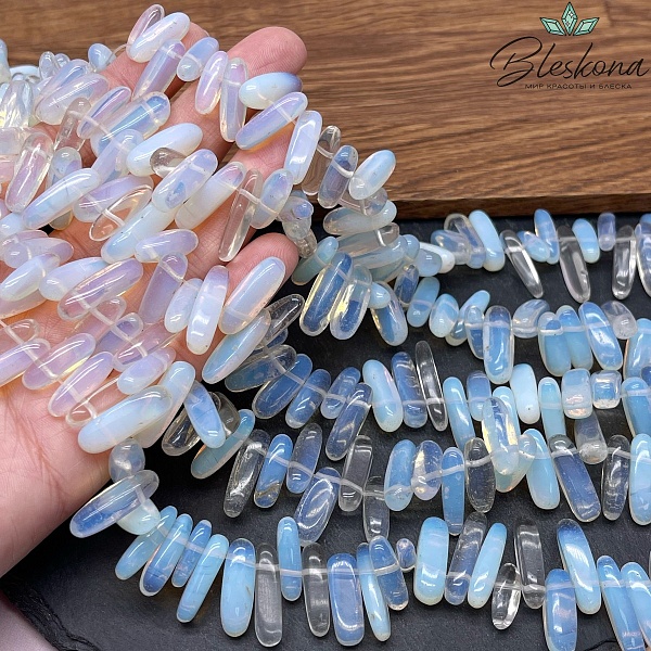 Лунный камень сколы шлифованные 10-22 мм