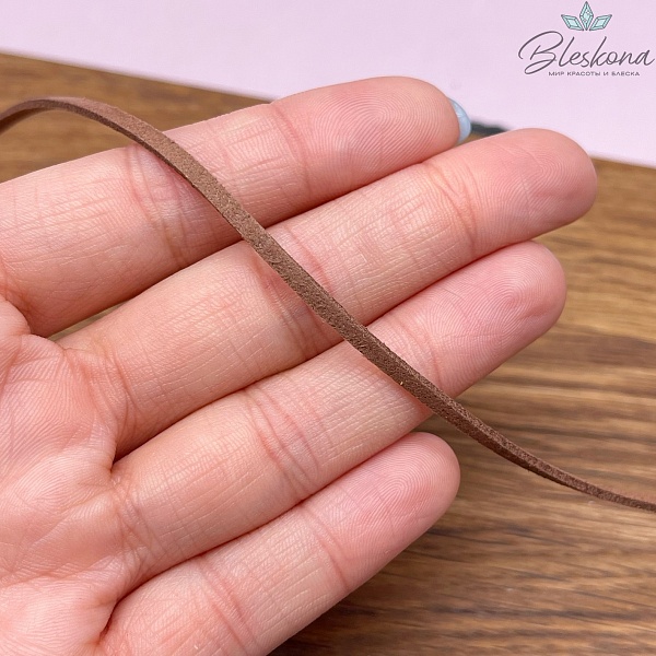 Бархатный шнур коричневый 2*1,5мм №1