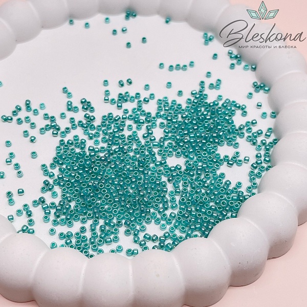 Бисер TOHO round 11/0 цвет №920 (оттенок бирюзового)