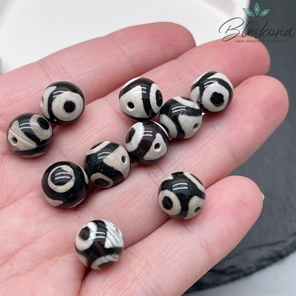 Бусина Дзи 3 глаза черно-белый шар 10 мм уп.10 шт.