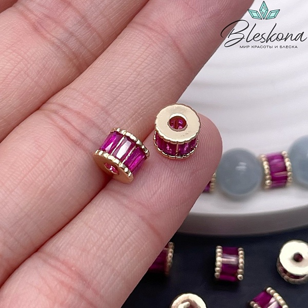 7*5 мм Цвет золото, Бусина - разделитель малиновый циркон