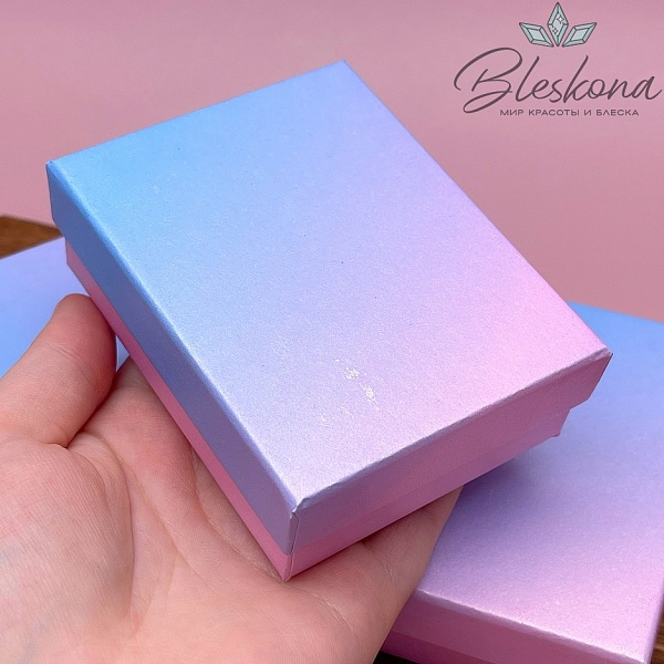 Коробка Розово-голубой градиент черная подложка 9*7*3 см УЦЕНКА
