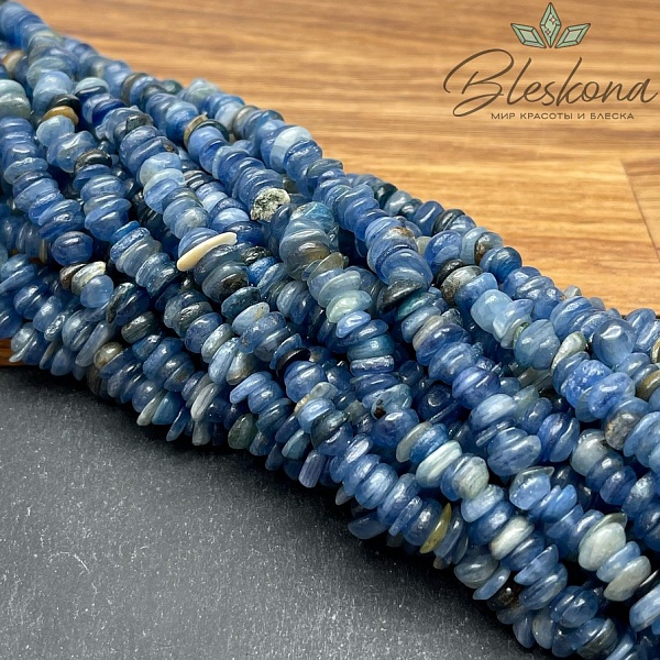 Крошка Кианит ширина бусин ~ 5-7 мм