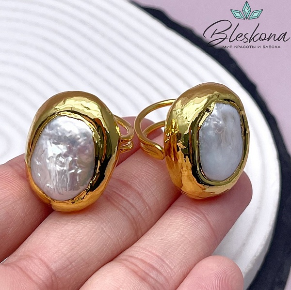 21,5 мм Цвет золото, Кольцо безразмерное Жемчуг овал фриформ №1