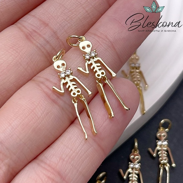 25*7,5 мм Цвет золото, Подвеска Мальчик скелет с цирконами