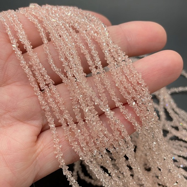 2,5 мм, Стекло Lux, треугольник, нежно-розовый