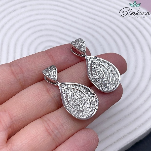 33,2*16,6 мм Цвет серебро, Подвеска капля с цирконами и бейлом