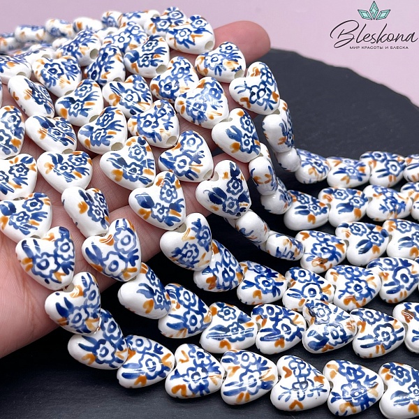 14,5 мм Бусина сердце, керамика цвет белый синие цветочки