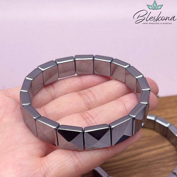 Терагерц квадрат с двумя отверстиями огранка сет 11,5 мм