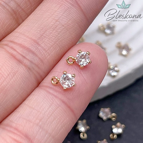 6*4,8 мм Цвет золото, Подвеска циркон в обрамлении 