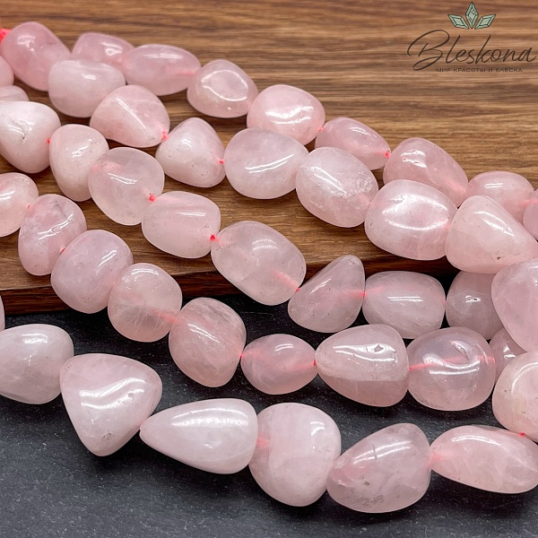 Розовый кварц галтовка №2 (14-17)*(12-15) мм