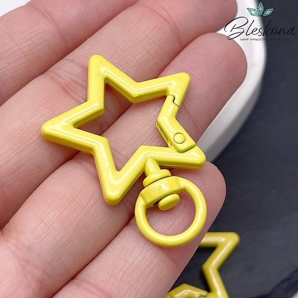 30,5*40мм , Замок крупный звезда желтая эмаль 