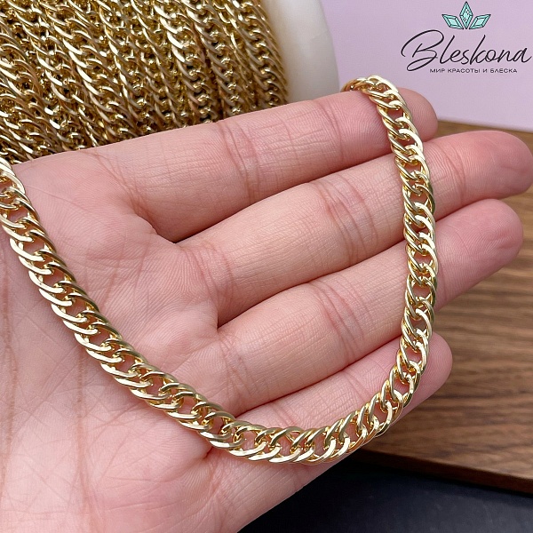 Цепь №149-1 цвет золото 8*6 мм