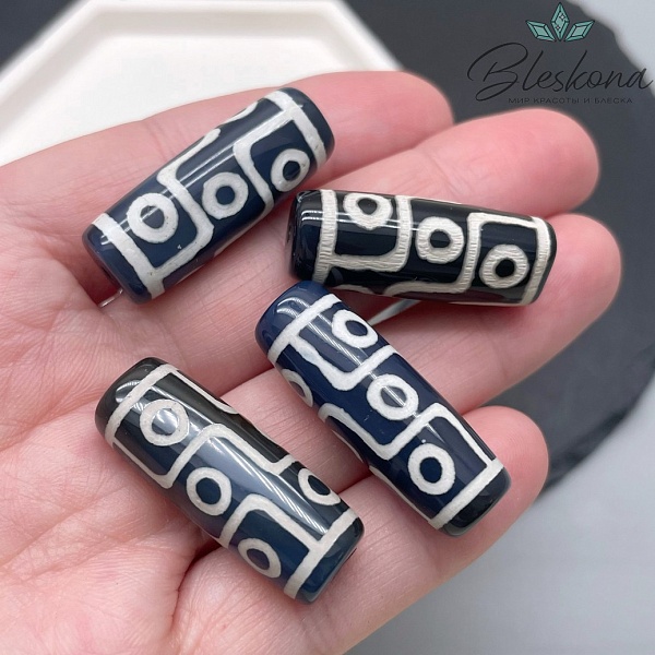 Бусина Дзи 9 глаз бело-синий бочонок 30*11 мм