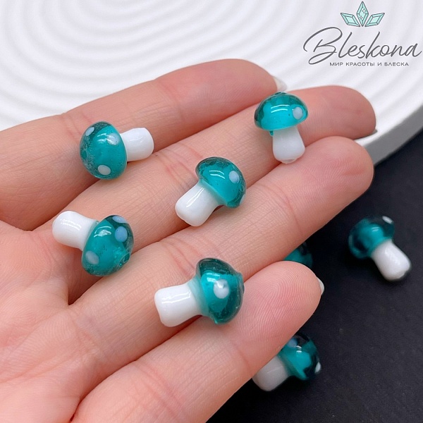 12*10 мм Бусина гриб зеленый