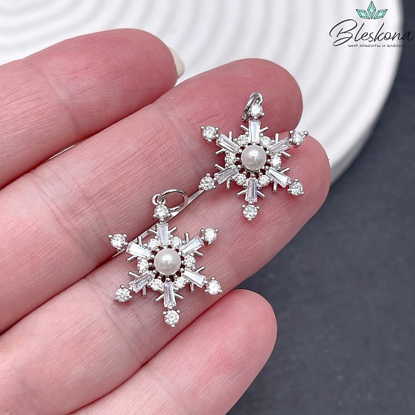 20,5*16,5 мм Цвет серебро, Подвеска Снежинка с цирконами