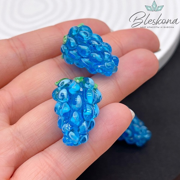 22*15 мм Бусина малина прозрачно- синяя