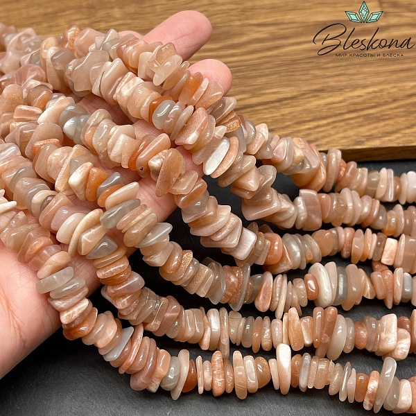 Солнечный камень сколы шлифованные (2-4)*(10-14) мм