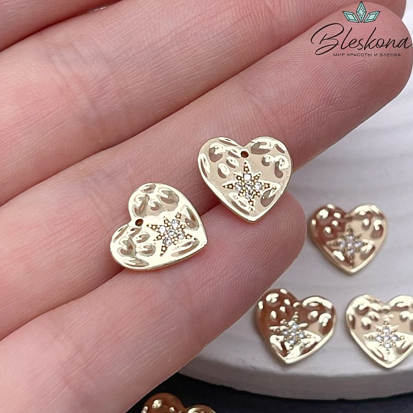 12мм,Подвеска сердце ,цвет золото цирконы северная звезда 
