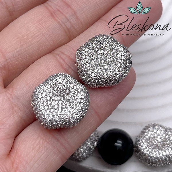 17,6*16,6 мм Цвет серебро, Бусина фриформ с цирконами