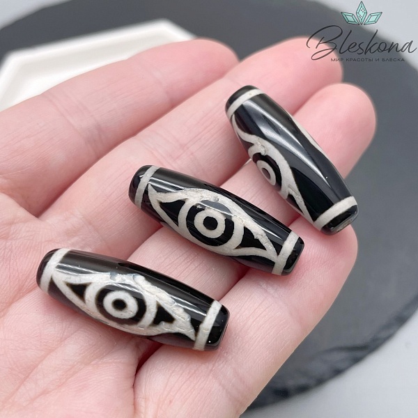 Бусина Дзи 2 глаза Феникса черно-белый бочонок 30*11 мм