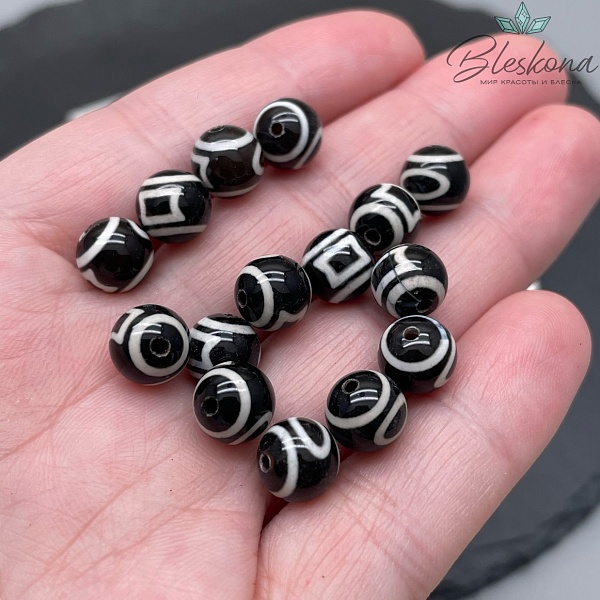 Бусина Дзи Небо и Земля черно-белый шар 8 мм уп.15 шт.
