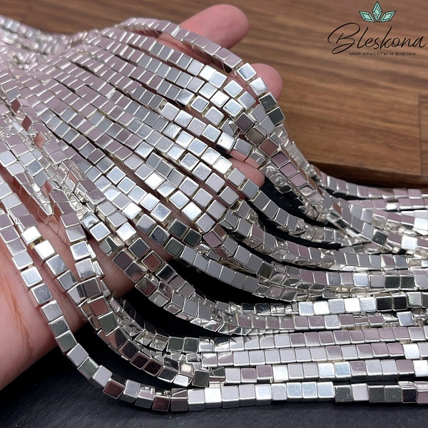 4 мм Гематин имитация, цвет светлое серебро, куб