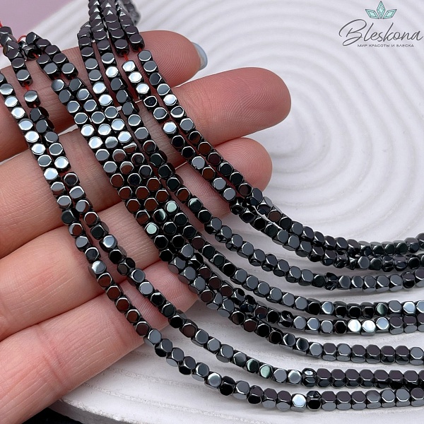 3 мм Гематин имитация, куб огранка 