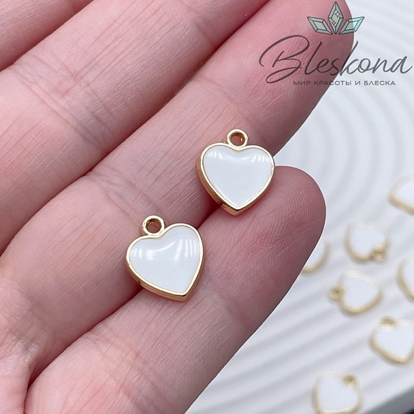 11*10 мм Цвет золото, Подвеска сердце белая эмаль 