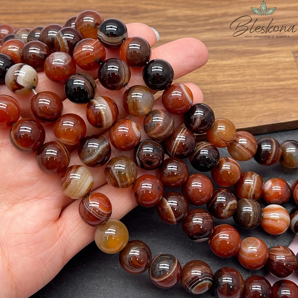 Агат черно- рыжий полосатый 12 мм