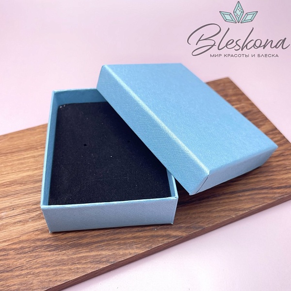 Коробка Голубая фактурная черная подложка 9*7*3 см