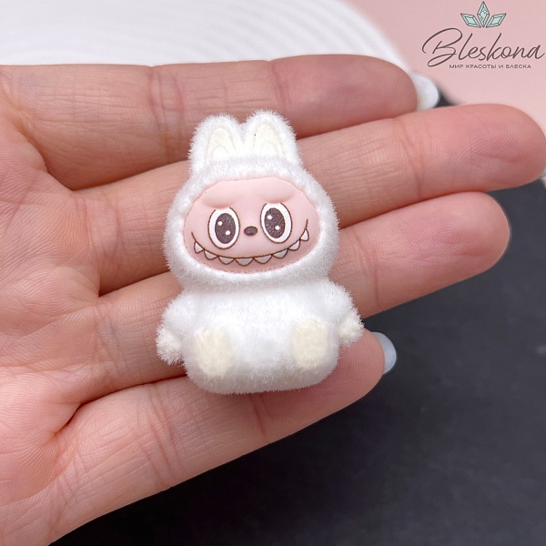 30*40 мм Цвет серебро, Подвеска игрушка-монстрик Лабубу белый 