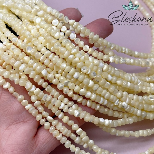 Перламутр желтый галтовка 2*4 мм