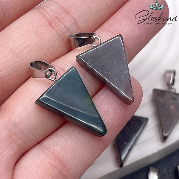 22,5*15 мм Цвет серебро, Подвеска треугольник Агат Индийский