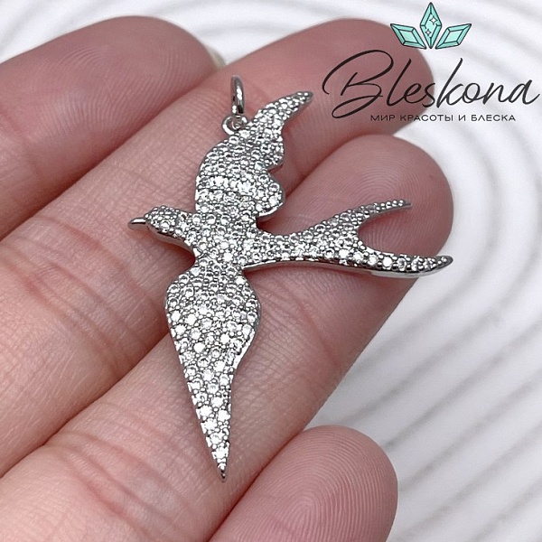 27*27 мм Цвет серебро, Подвеска Ласточка цирконы 