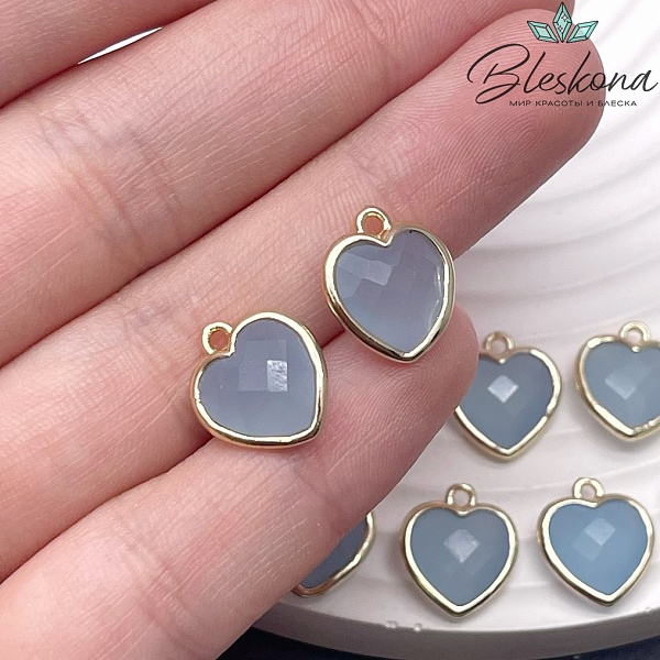 12*13мм,Цвет золото,Подвеска Сердце Кварц тонированный голубой огранка