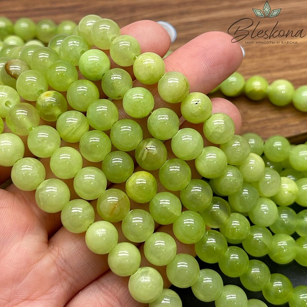 Оникс зеленый №1 8 мм 