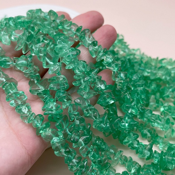 Крошка Кварц тонированный зеленый (имитация) ширина бусин ~ 7-9мм