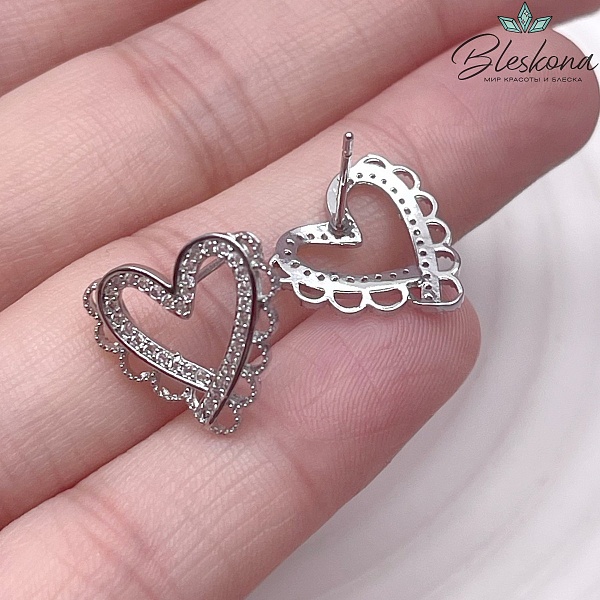 15*16 мм Цвет серебро, Пусеты сердце цирконы