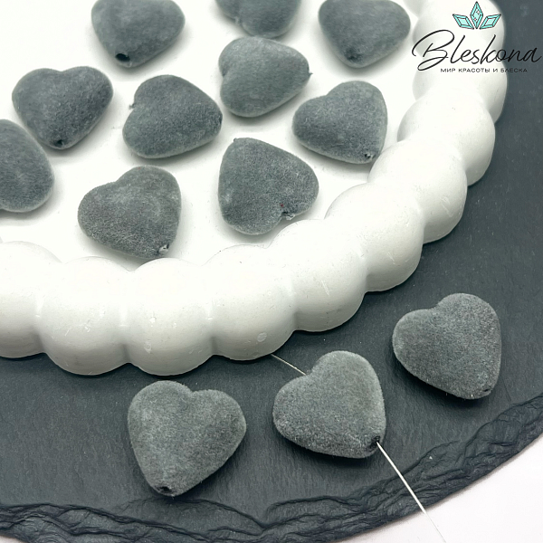 17мм Бархатная бусина Сердце, Цвет серый