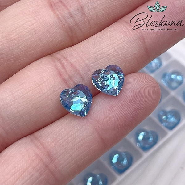 6432 Heart Cup Pendant 8 mm Aquamarine Shimmer