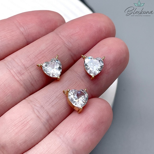 8,7*9 мм Коннектор Сердце белый циркон, цвет золото 