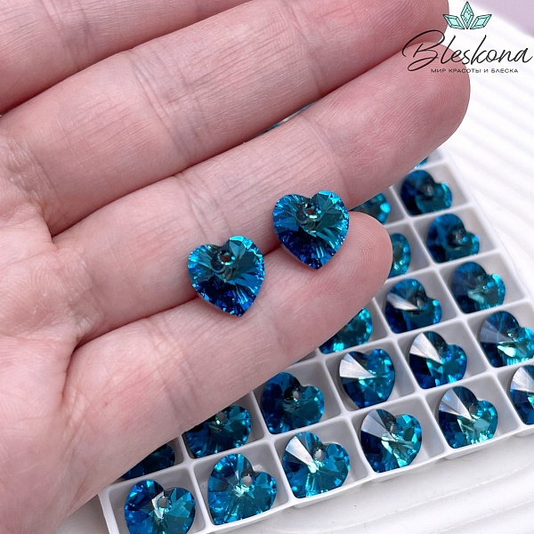 6228 Xilion Heart 10,3*10 мм Crystal Bermuda Blue (BB)